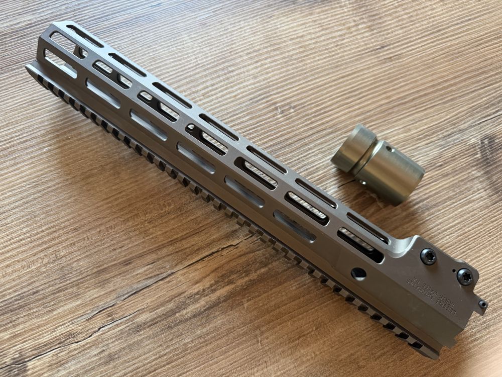 Foto annuncio: Angry Gun Guardamano Gen 2 URGI Replica Geissele MK16 NSN DDC 13.5"