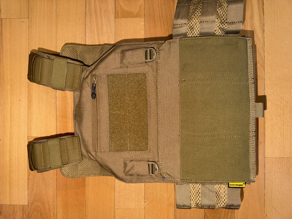 Plate carrier + tactical belt, Emerson Gear, Abbigliamento usato come nuovo