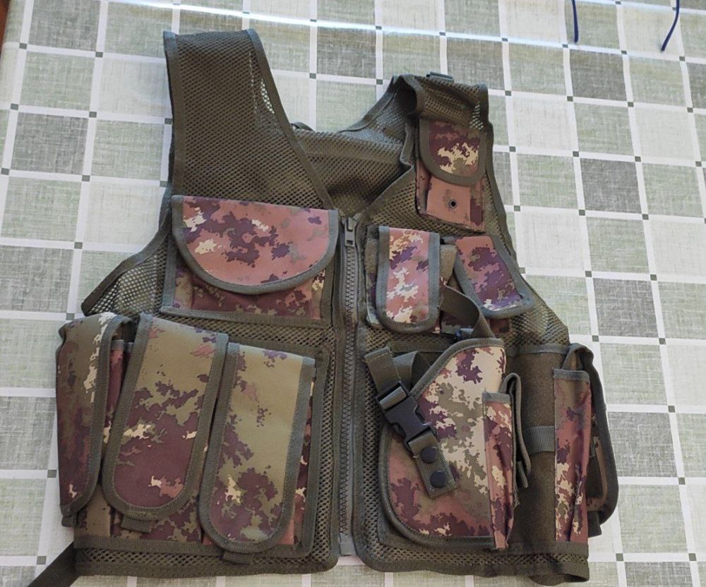 Gilet tattico multi-tasca, Abbigliamento usato come nuovo