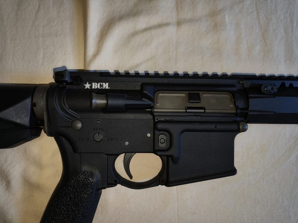 Vfc BCM MCMR GBBR, 2 caricatori Vfc BCM, cinghia 2/3 punti QR, VFC, Softair usato come nuovo - foto 2